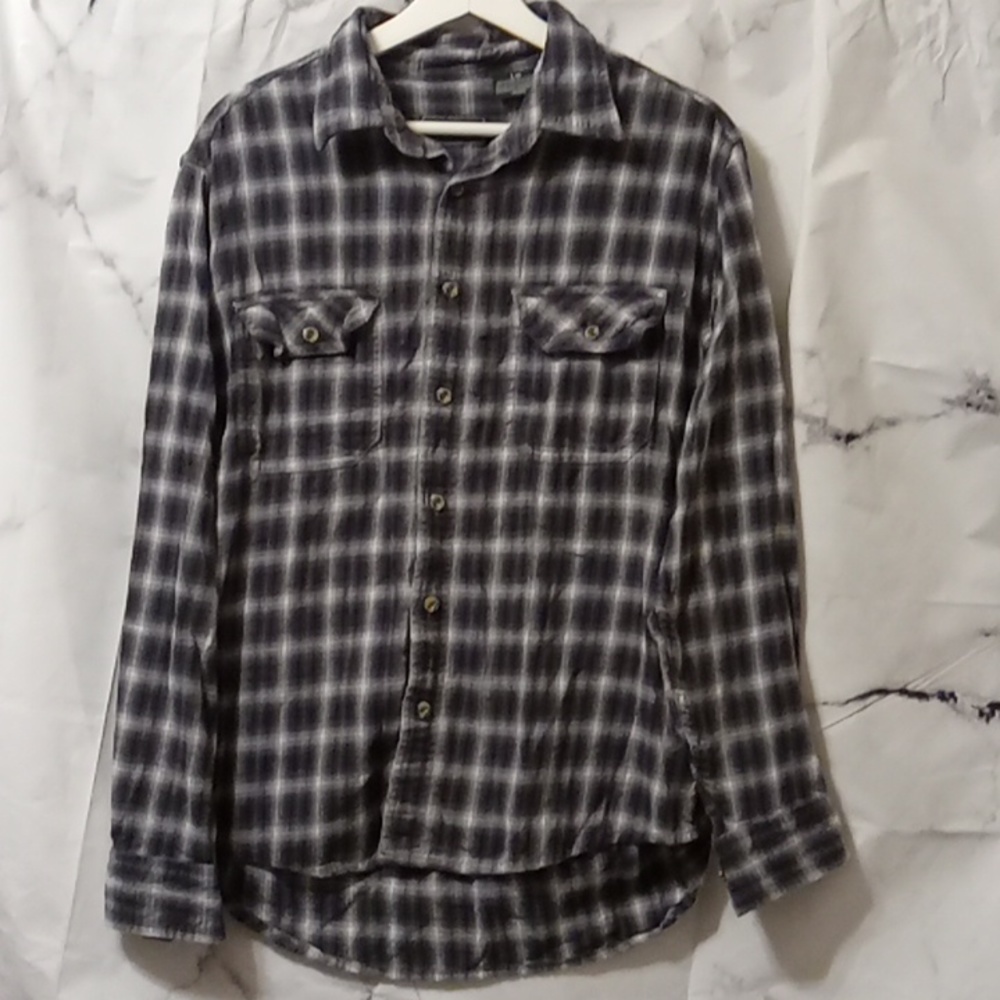 Field & Stream flannel Lg 💖💖💖💖
